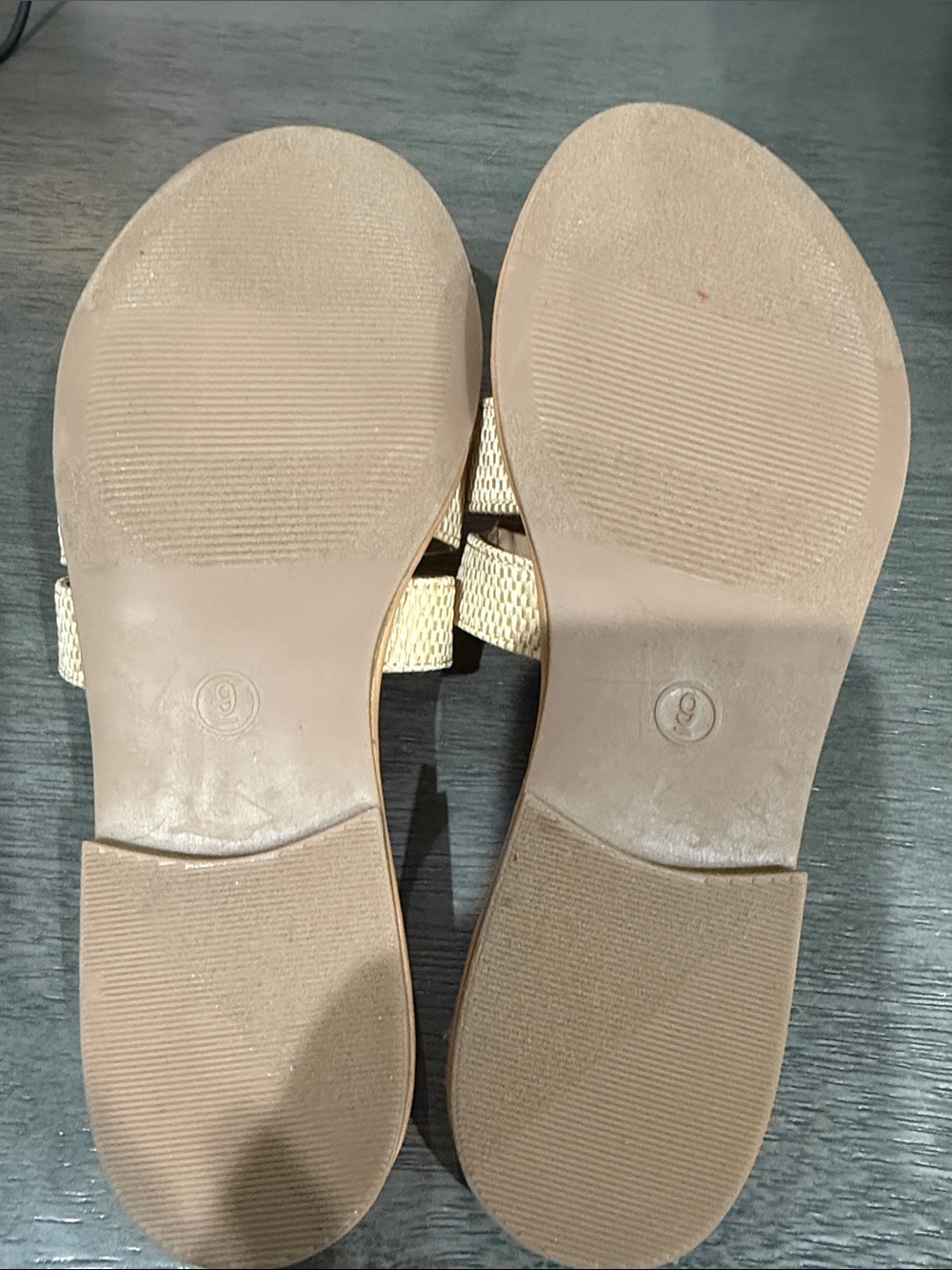 Women’s Carla Sandals with Memory Foam Insole - Universal Thread - Picture 7 of 8